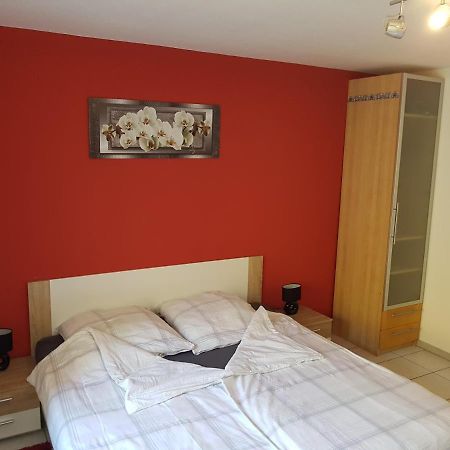 Zimmerappartement "Rose" - Ferienwohnungen Wagner & Gaul Daleiden Exteriör bild