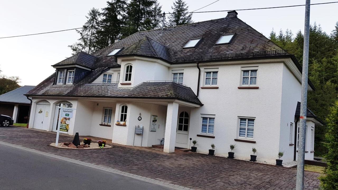 Zimmerappartement "Rose" - Ferienwohnungen Wagner & Gaul Daleiden Exteriör bild