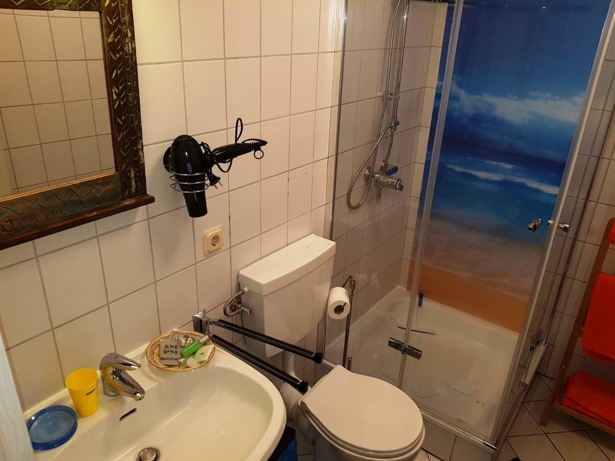 Zimmerappartement "Rose" - Ferienwohnungen Wagner & Gaul Daleiden Exteriör bild
